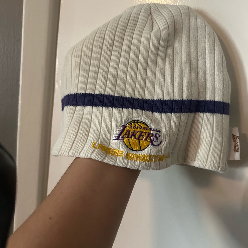 NBA lakers basketball beanie white as is condition one size fits all